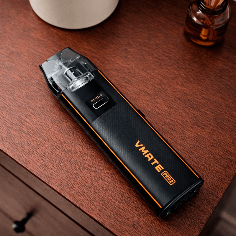 Вупу Вмейт Про 2 лежит на столе Вупу Вмейт Про 2 лежит на столе